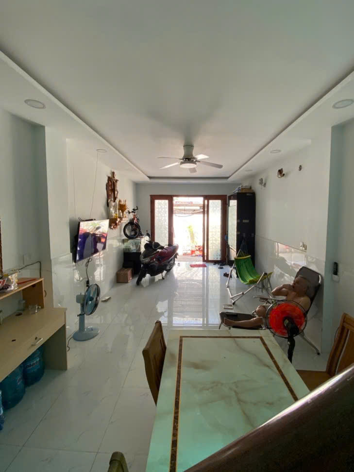 BÁN NHÀ HUỲNH TẤN PHÁT – QUẬN 7 – CÁCH HẺM XE HƠI CHỈ 9 BƯỚC CHÂN. GỌI NGAY 0938827657 MS TUYỀN - Ảnh chính
