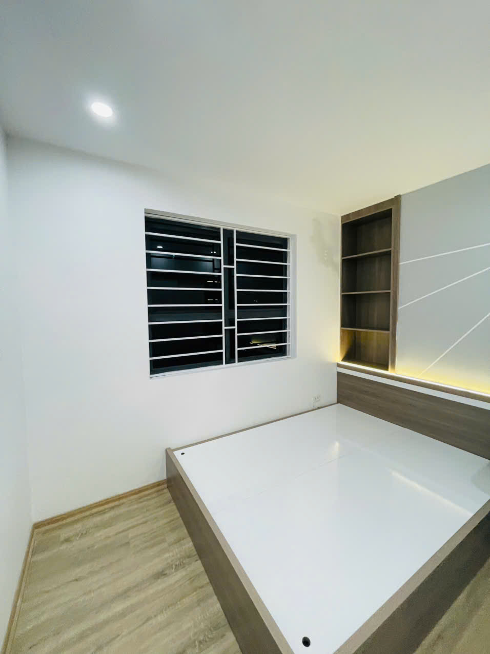 Bán căn hộ sổ đỏ CT12 Kim Văn Kim Lũ, Nguyễn Xiển, Q.Hoàng Mai, 56m2, 2 ngủ, tầng 9, giá chỉ 3 tỷ - Ảnh 3