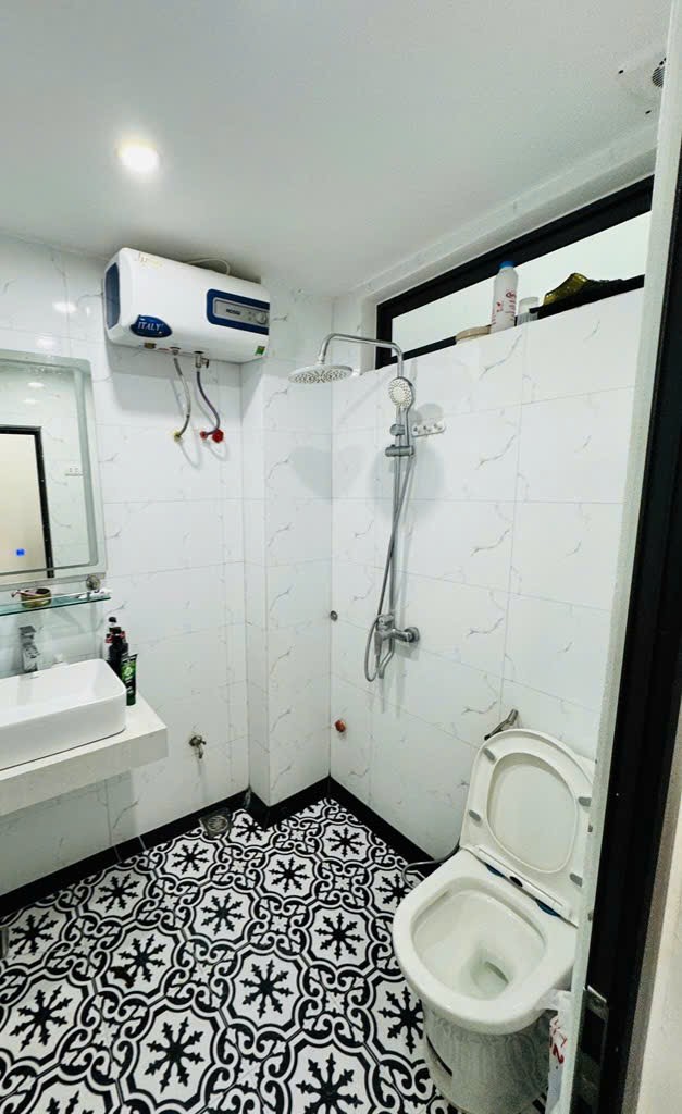 Siêu đẹp Lạc Long Quân, lô góc, gần Hồ Tây - Ảnh 7