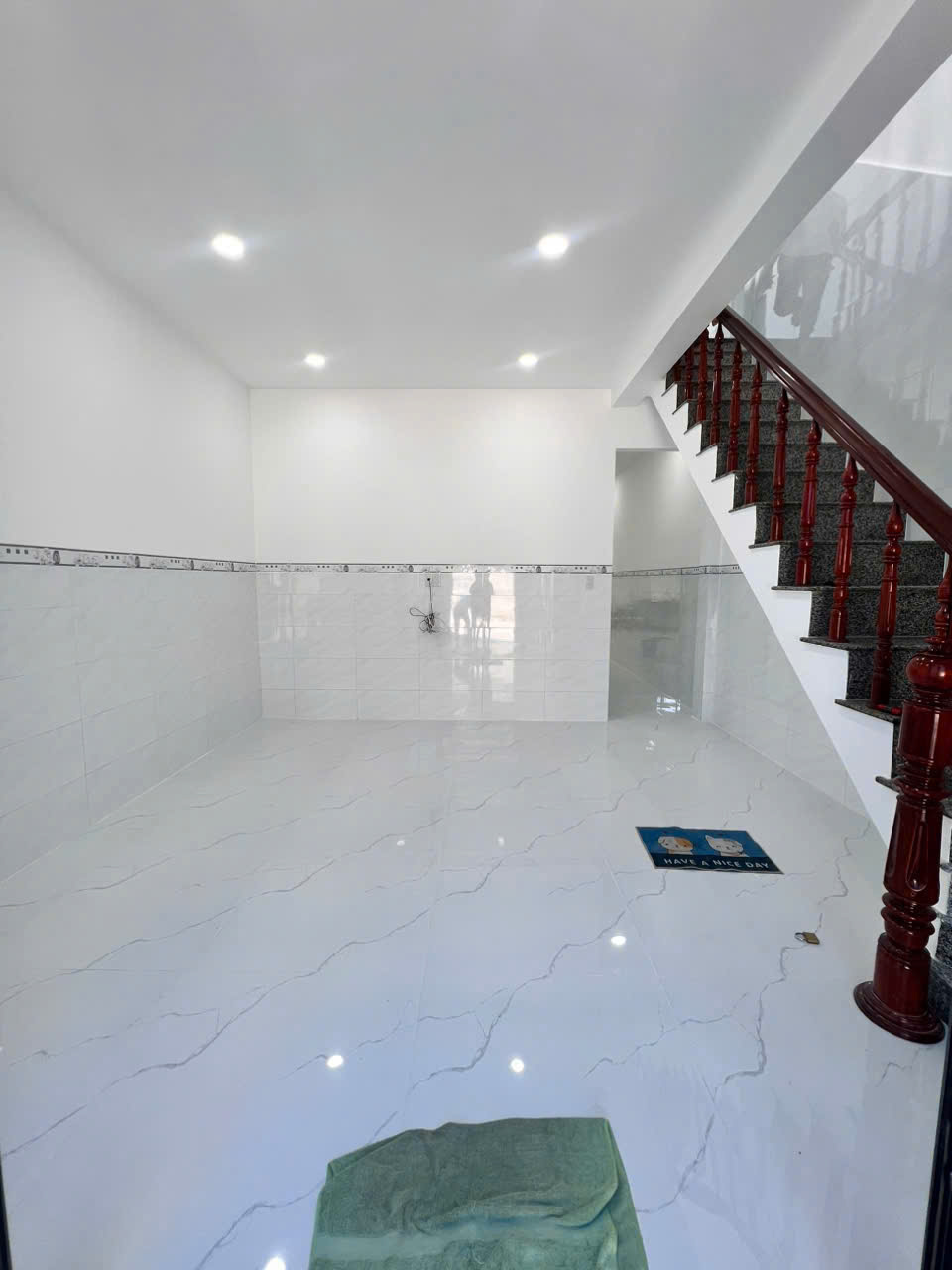 BÁN NHÀ 2 TẦNG ĐƯỜNG Ô TÔ NGÔ ĐẾN - VĨNH PHƯỚC, NHA TRANG CÁCH BIỂN 500M - Ảnh 1