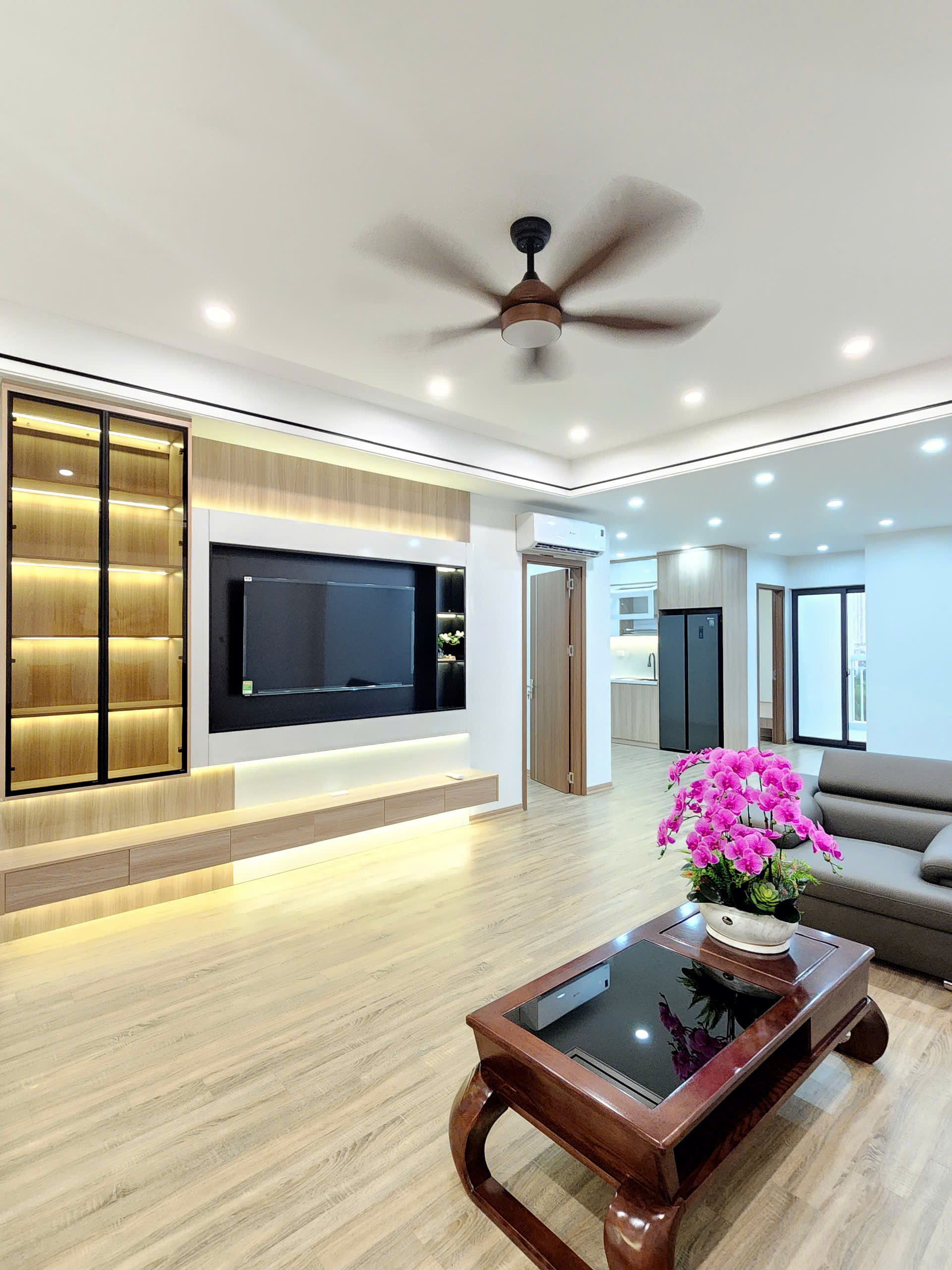 Bán căn hộ chung cư tòa Lidaco, Đại Từ, Hoàng Mai, 124m2, 3 ngủ, view hồ, sổ đỏ, giá 6.x tỷ - Ảnh chính