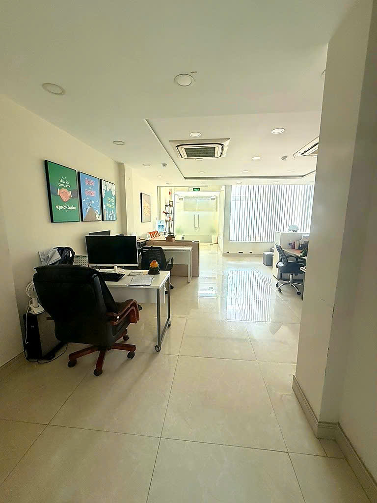 Bán nhà mặt tiền 6 tầng (CHDV) Dòng Tiền gần 900tr/năm - Tân Hưng Thuận - Quận 12 giá chỉ hơn 15 tỷ - Ảnh 1