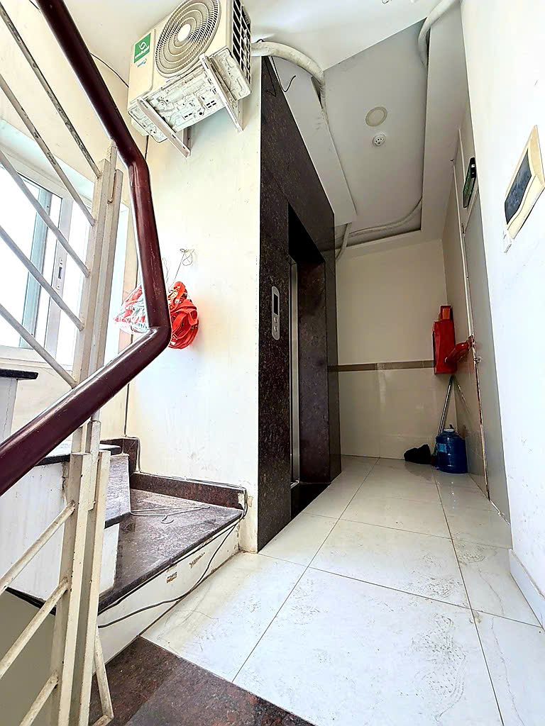 Bán nhà mặt tiền 6 tầng (CHDV) Dòng Tiền gần 900tr/năm - Tân Hưng Thuận - Quận 12 giá chỉ hơn 15 tỷ - Ảnh 2