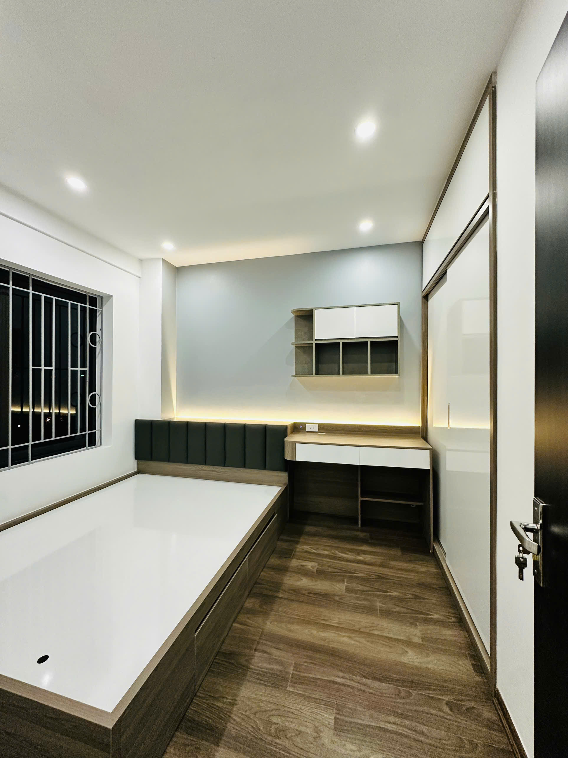 Bán căn hộ sổ đỏ CT3 Bắc Linh Đàm, Hoàng Mai, căn góc 2 mặt view thoáng đẹp, 3 ngủ, giá chỉ 3.x tỷ - Ảnh 4