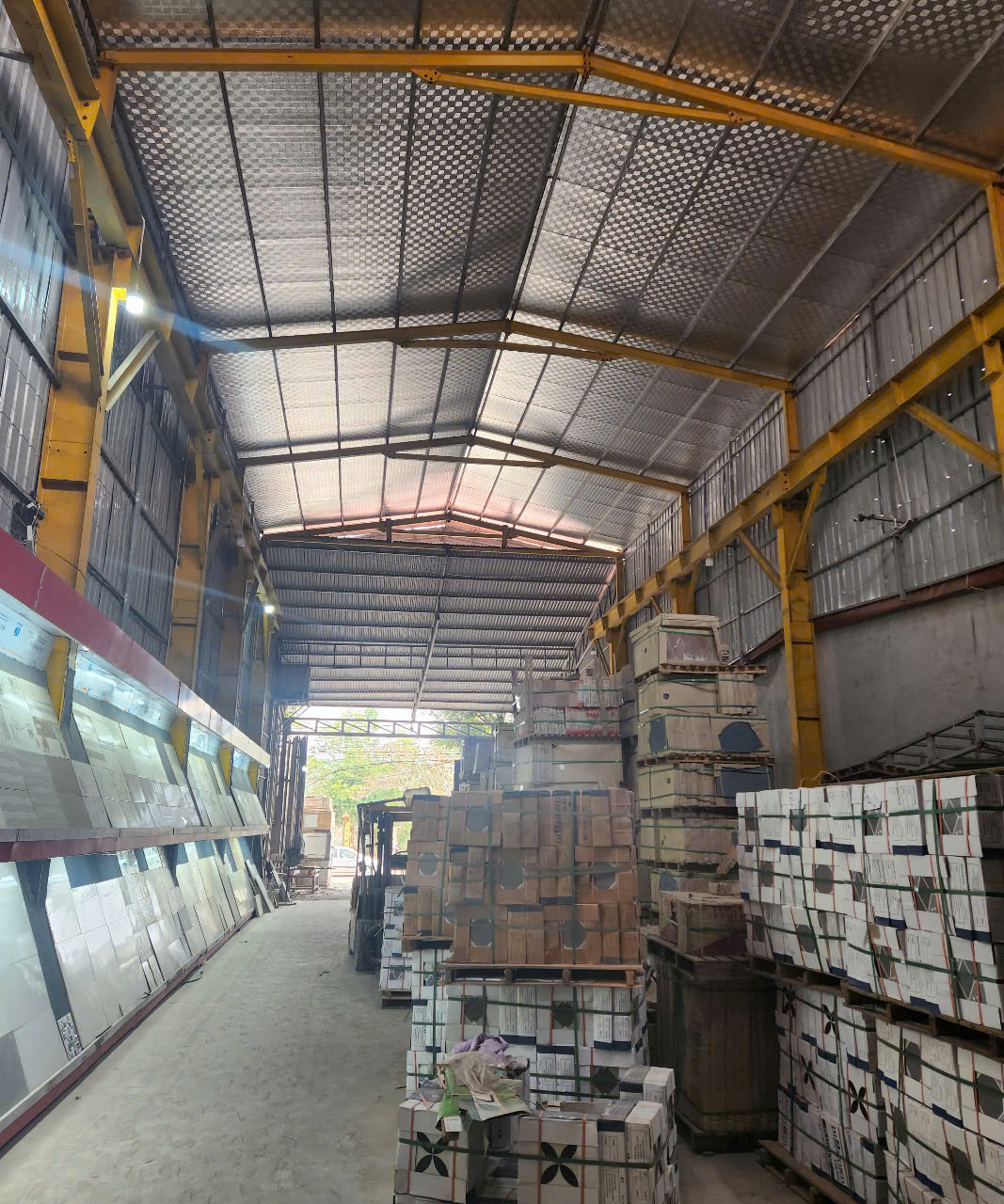 bán 200m mặt quốc lộ 6 Phú Nghĩa-Chương Mỹ-HN<br>tặng thêm 251m full ont và nhà sưởng mới dựng hết 5 - Ảnh 1