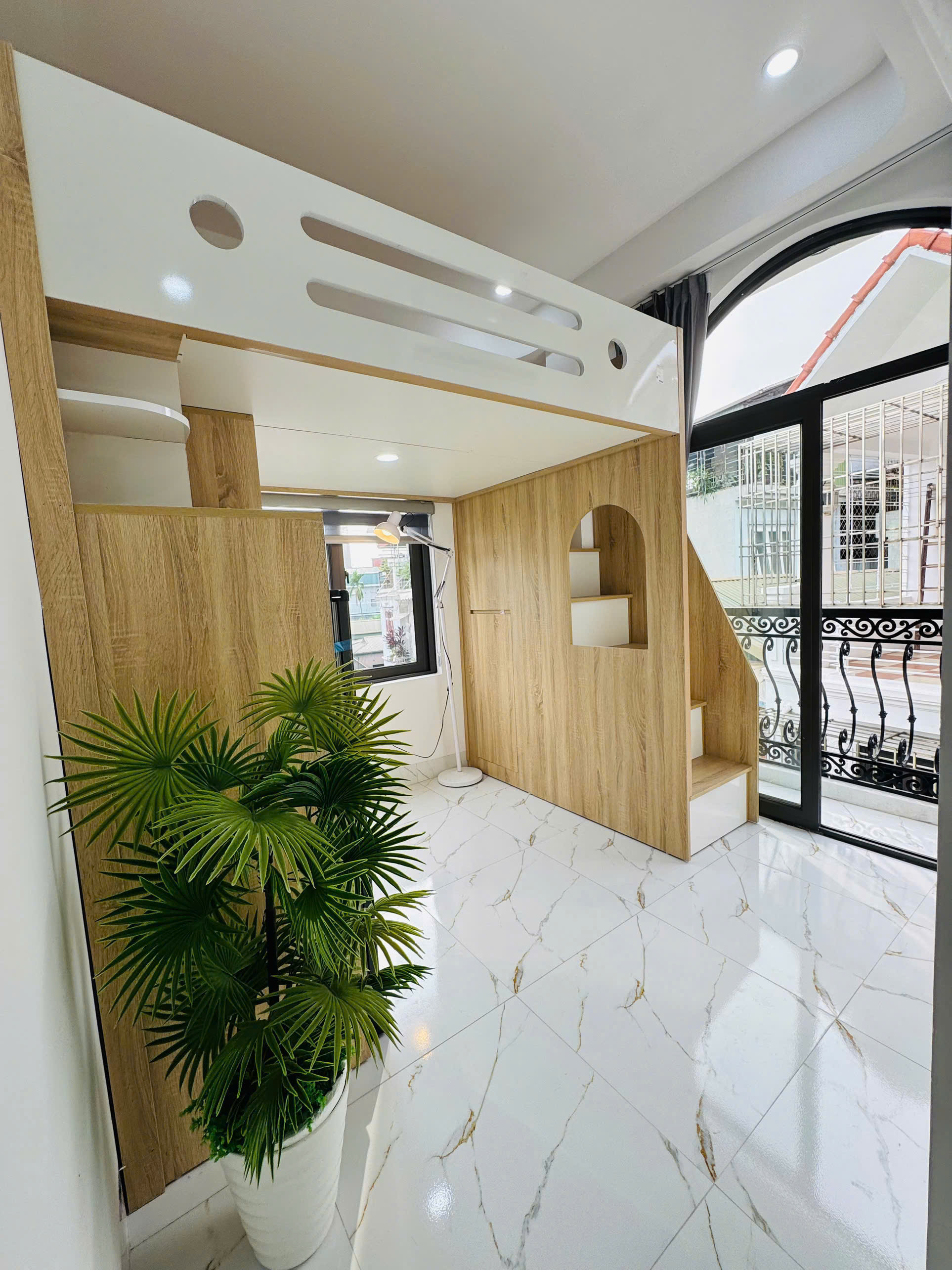 (Cực hiếm) Căn hộ Studio và Gác xép 25m2 mới khai trương tại ngõ 197 phố Hoàng Mai - Nội thất đẹp - Ảnh 2