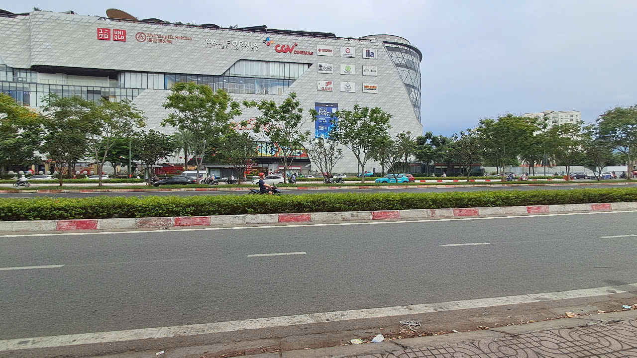 Bán Nhà 3 Lầu Mặt Tiền Phạm Văn Đồng - Hiệp Bình Chánh - Thành Phố Thủ Đức - Ảnh chính