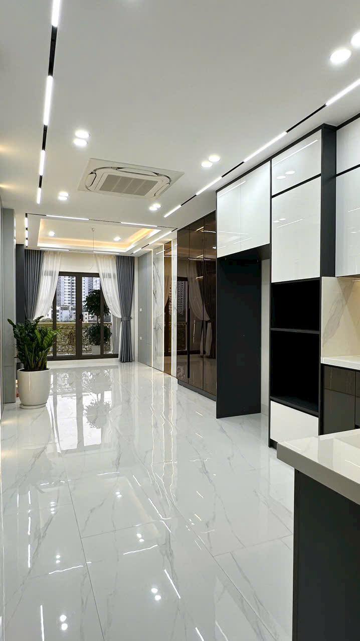 Nhà đẹp MP Dương Văn Bé, HBT giá 27.5 tỷ, 70m2x6T, ẢNH THẬT - Ảnh 2