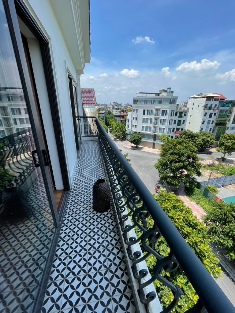 BÁN GẤP NHÀ LIỀN KỀ 6 TẦNG CÓ HẦM ĐỂ Ô TÔ TẠI NGỌC THỤY, LONG BIÊN – DIỆN TÍCH 140M² – MẶT TIỀN 8M - Ảnh 3
