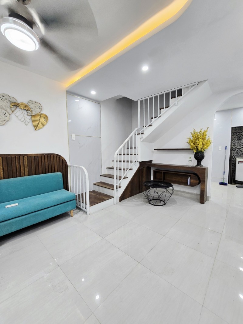 ♥ Nhà Kiệt 3m sát MT Trần Quý Cáp, Thạch Thang, 28m2, 2 tầng cứng đẹp, 2.6x tỷ - Ảnh chính