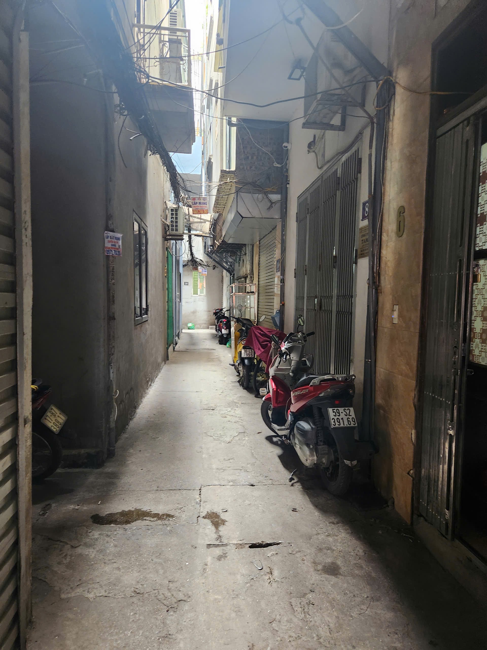 Nhà đẹp Tân Ấp, cách mặt phố 5m, nội thất sang trọng, sổ vuông chính chủ - Ảnh 5