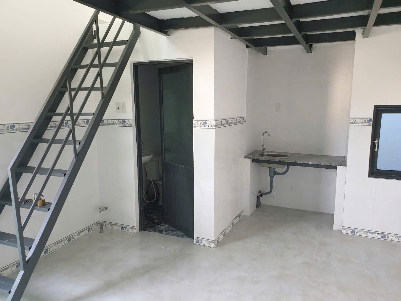 📌Bán nhà trọ 2 tầng dòng tiền 10tr/1tháng Mai An Tiêm Vĩnh Phước Nha Trang - Ảnh chính