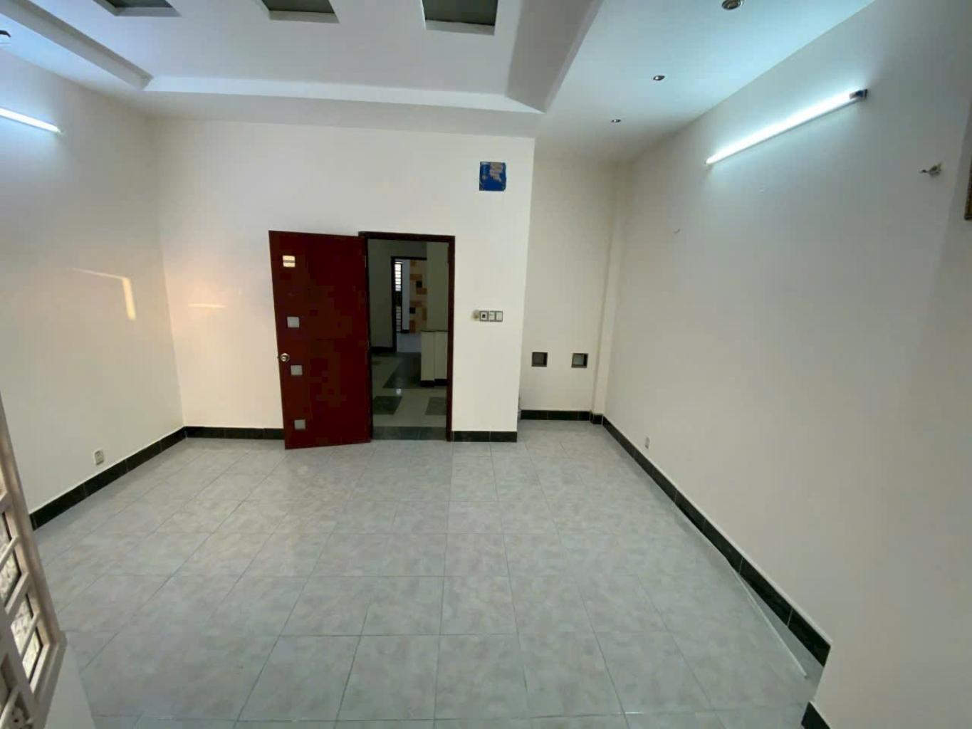 CẦN TIỀN BÁN RẤT GẤP NHÀ PHẠM THẾ HIỂN [P7, Q8] DT: 75M2 (4.5X 15M] 3PN,2WC CHỈ 3.8 TỶ - Ảnh 1