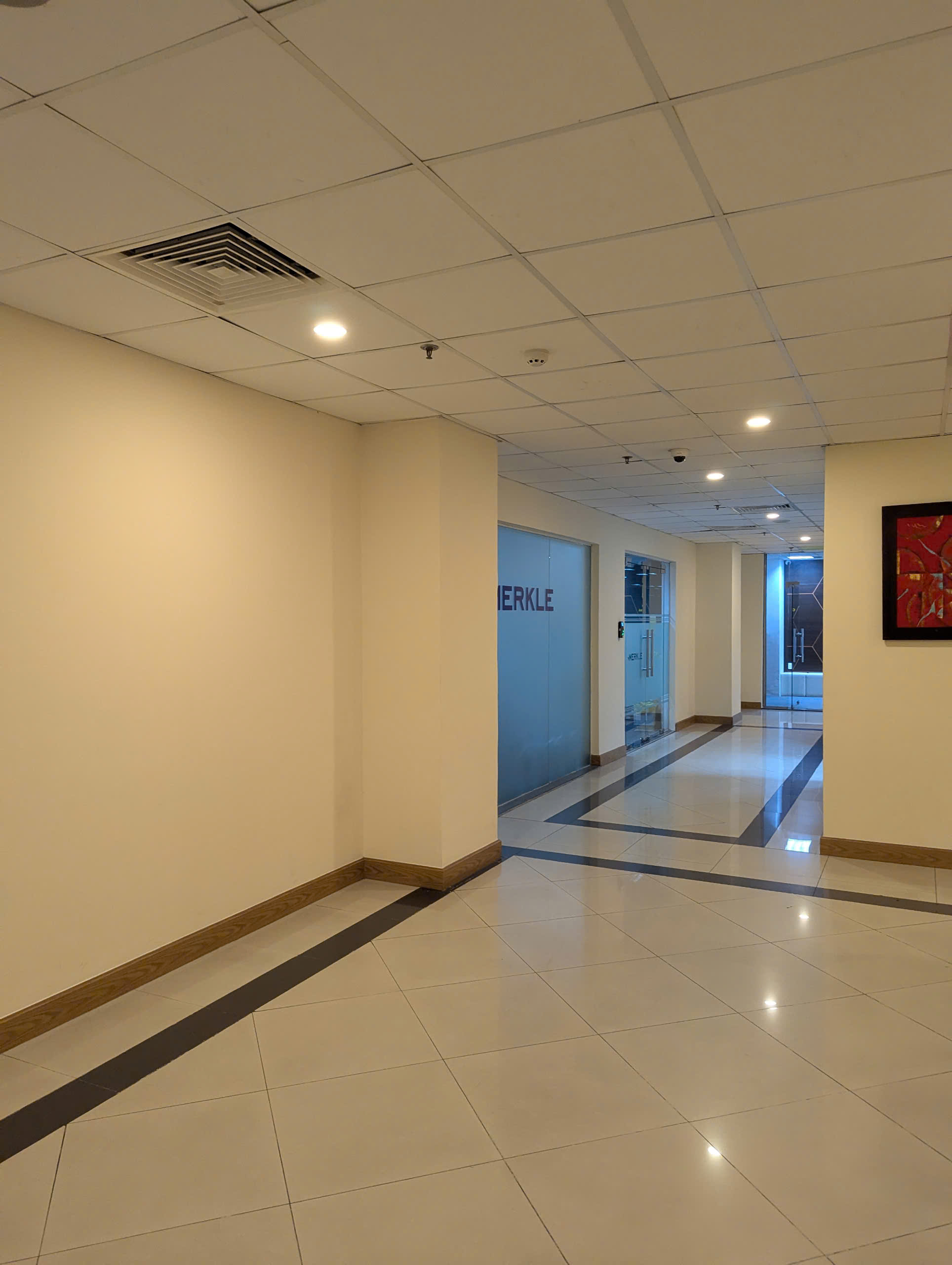 CHO THUÊ VĂN PHÒNG FULL NỘI THẤT HOẶC SÀN TRỐNG-TÒA NHÀ SCETPA TÂN BÌNH - Ảnh 1
