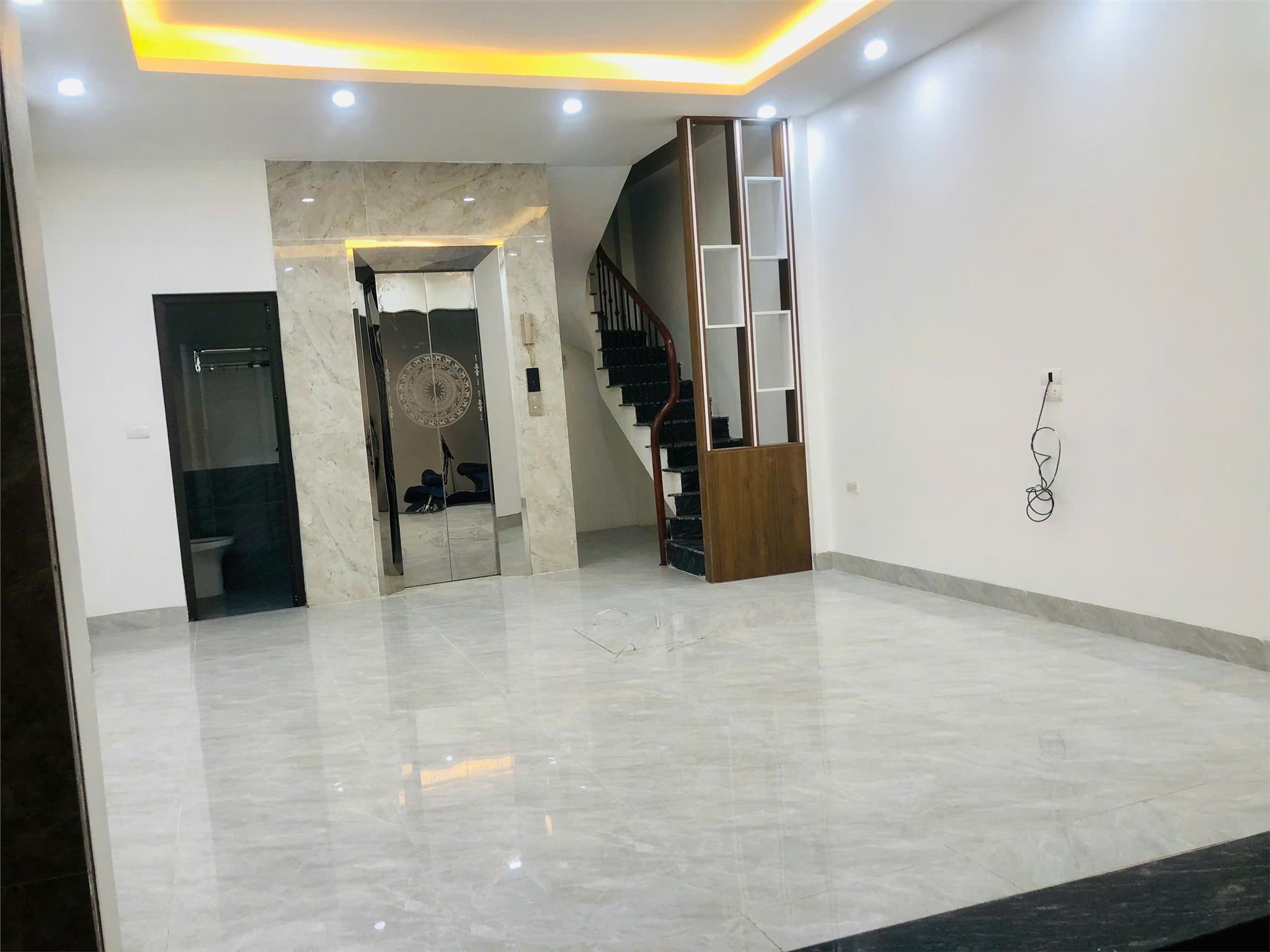 🏢 BÁN NHÀ 7 TẦNG – THANG MÁY – GẦN ĐẠI HỌC – Ô TÔ – MINH KHAI - Ảnh 2