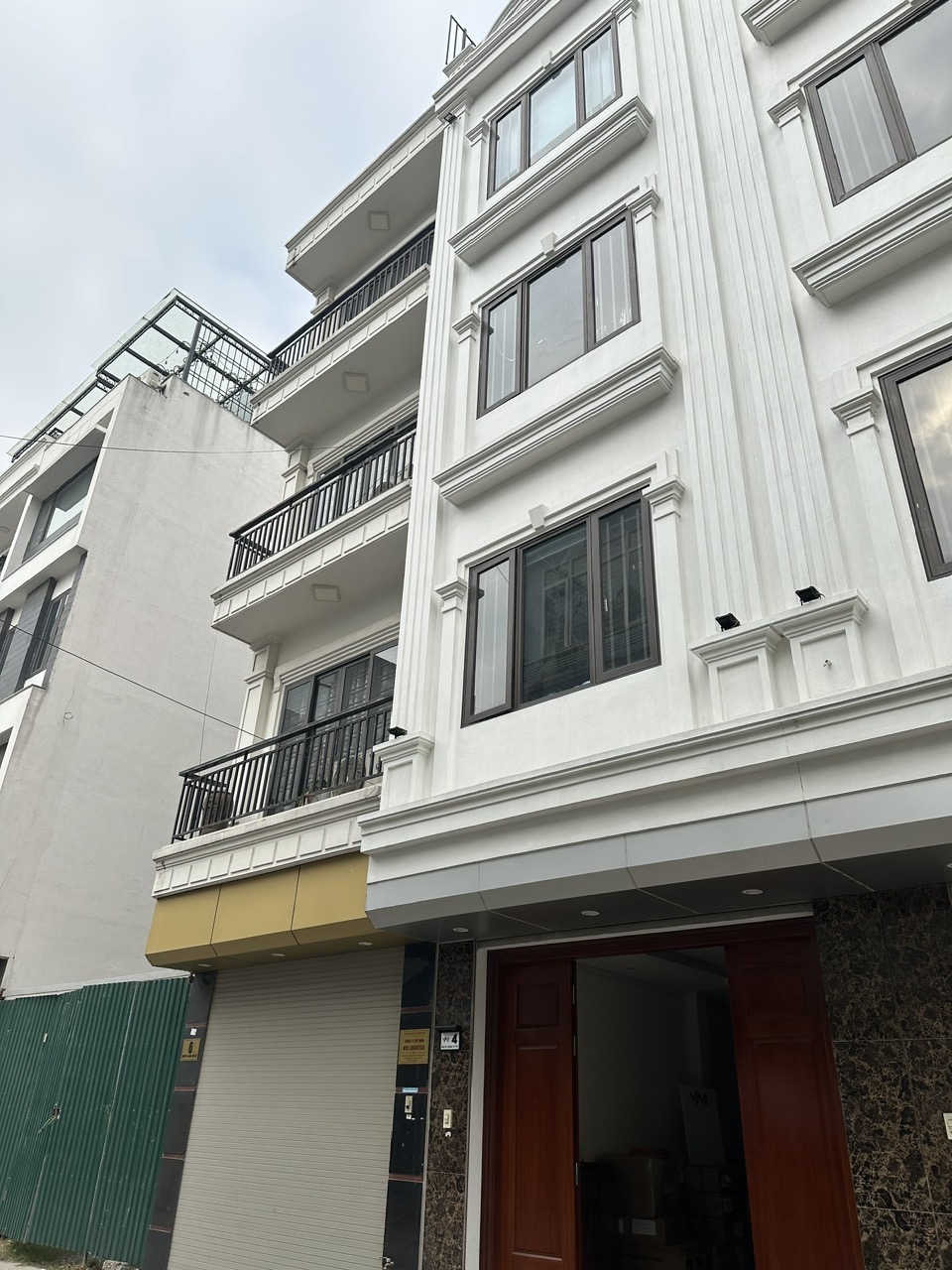 Bán nhà Đẹp Ngọc Lâm Long Biên- Phân Lô - Ngõ Ô tô – 39m2 – 5 tầng – 6,5 tỷ ( Thương Lượng) - Ảnh chính