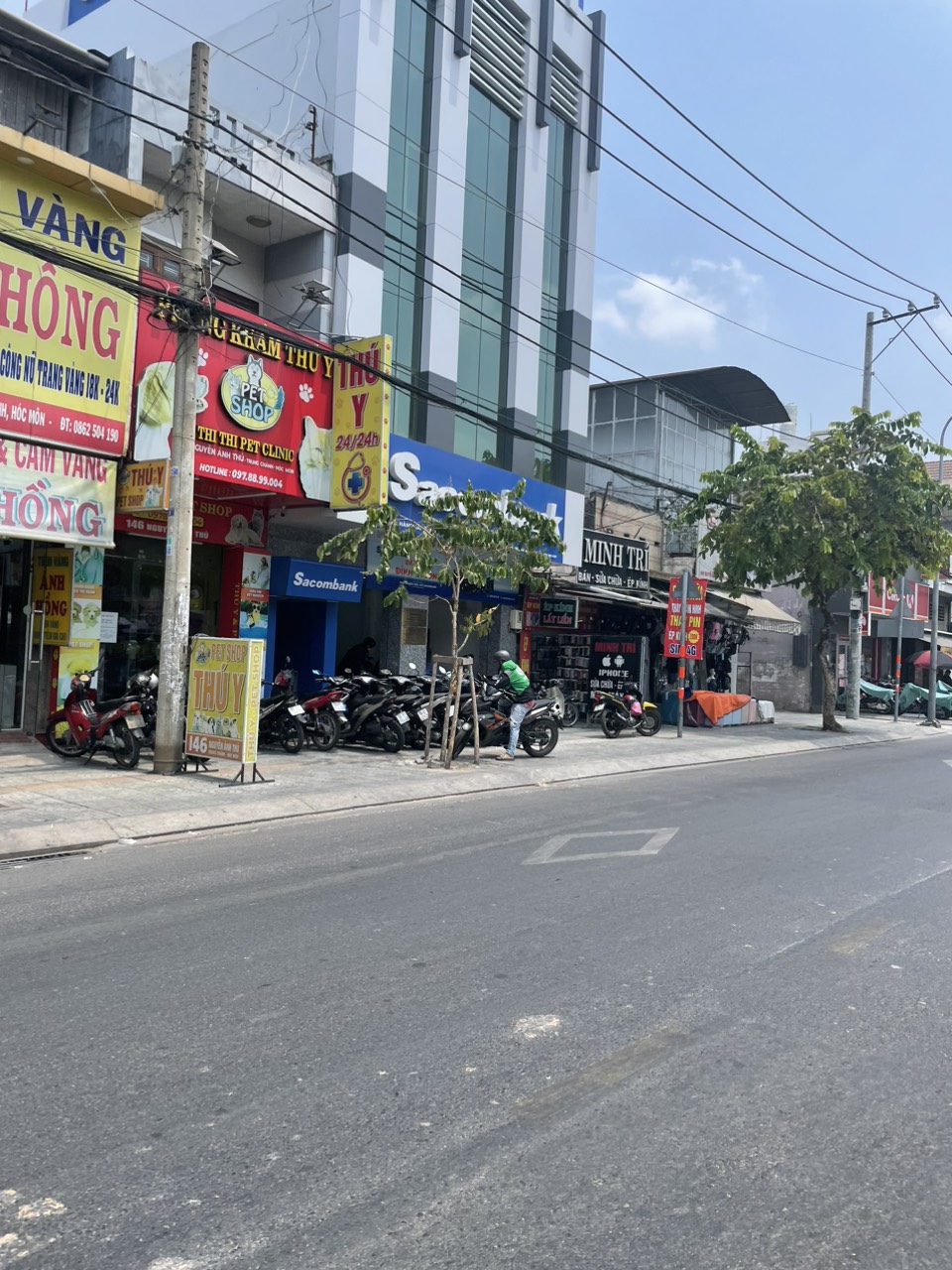 Bán nhà mặt tiền 3 tầng 30x55m giá 200 tỷ Đường Nguyễn Ảnh Thủ - Ảnh 1