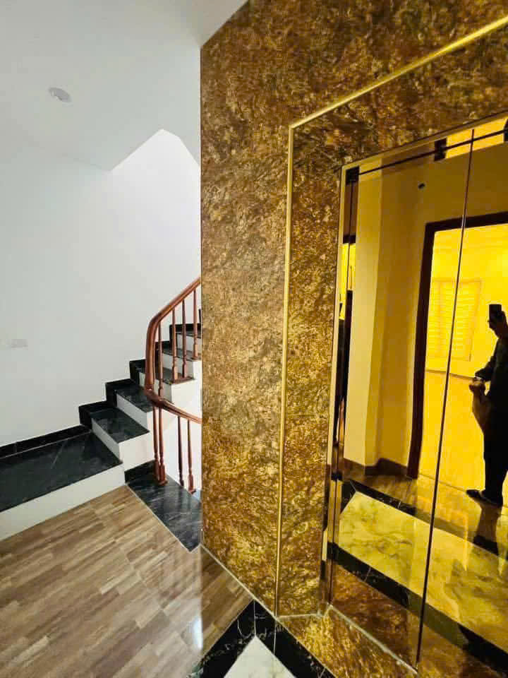 Cho thuê nhà đẹp, THANG MÁY 36m x 7T giá 25 triệu, ở và kinh doanh Đào Tấn, Ba Đình - Ảnh 4
