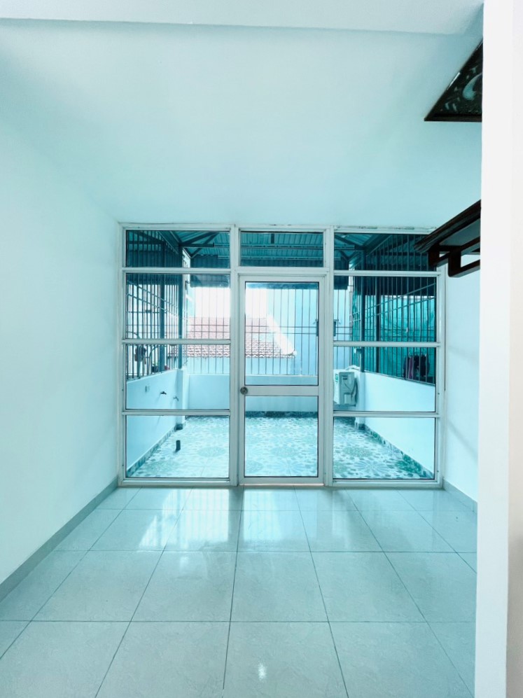 BÁN NHÀ BẰNG B, HOÀNG MAI, Ô TÔ ĐỖ CỔNG, HÀNG XÓM LINH ĐÀM, 30M2, 6.85TỶ(CTL) - Ảnh 3