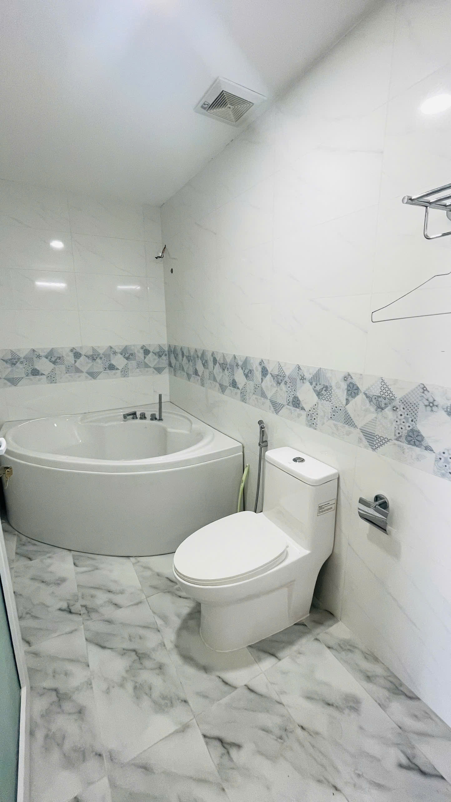 Chính chủ cần bán penthouse sân vườn 130m2 3PN - Ảnh 7