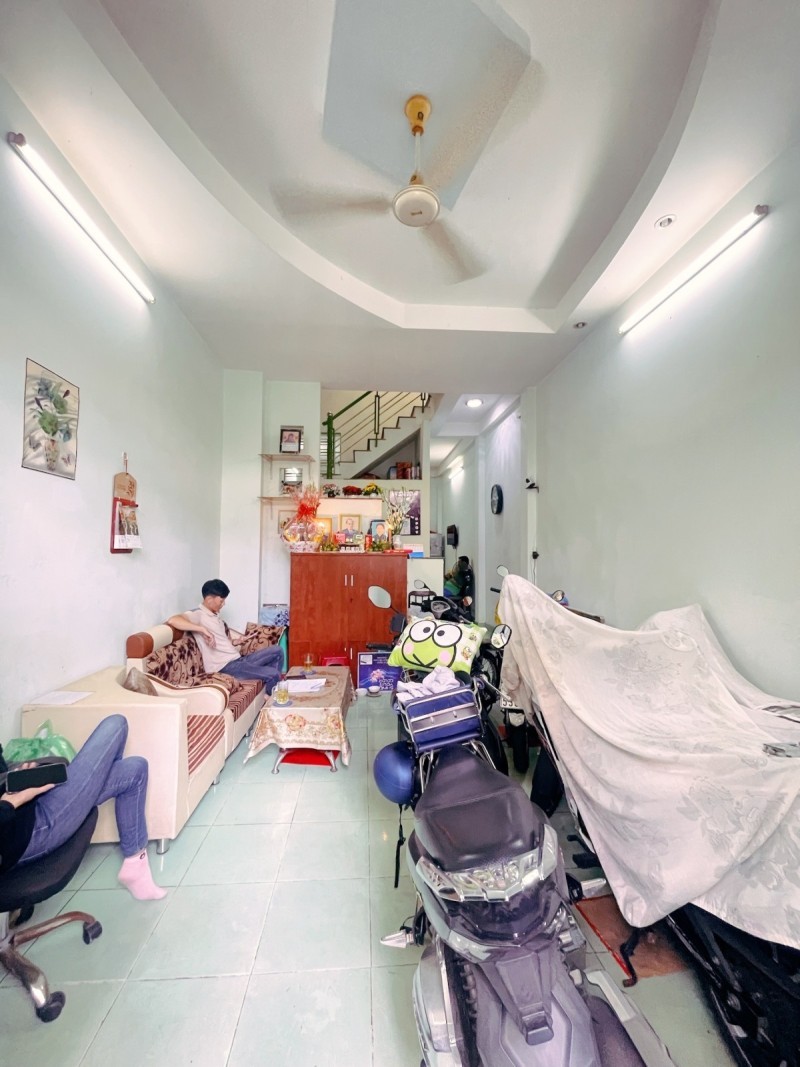 Bán Nhà 50m² Hẻm xe hơi 4m Lý Thánh Tông, Tân Phú, 4PN - Ảnh 1
