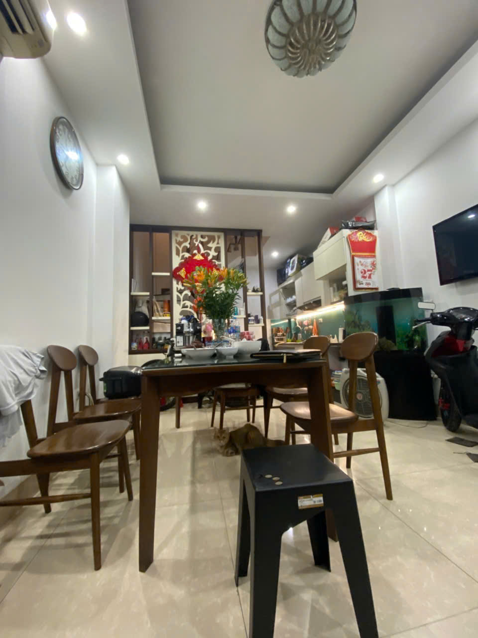 🏡 BÁN NHÀ NGỌC THỤY – LONG BIÊN  30m² x 5 tầng  Mặt tiền 3.8m  Giá 6.2 tỷ<br>📍 Vị trí trung tâm - Ảnh 1