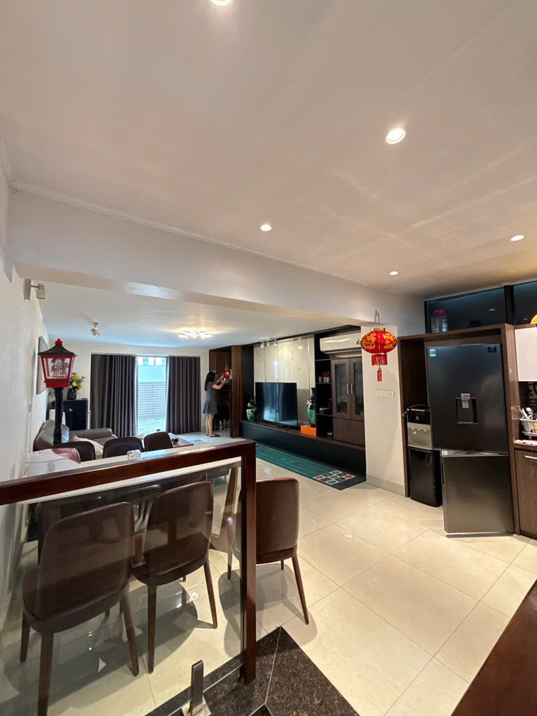 ĐẲNG CẤP ĐÁNG SỐNG, LIỀN KỀ LÔ GÓC NGUYỆT QUẾ 180M, 4T, MT8M, KHÔNG GIAN THƯỢNG LƯU. - Ảnh 3