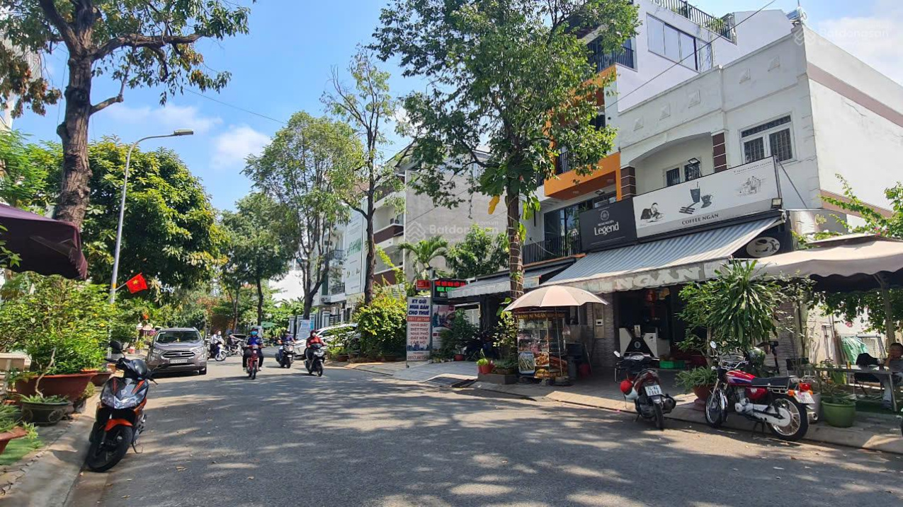 BÁN NHÀ MẶT TIỀN KINH DOANH 6x18M KDC BÌNH HƯNG - ĐƯỜNG 8M, RỘNG RÃI THOÁNG MÁT - CHỈ NHỈNH 9 TỶ - Ảnh chính