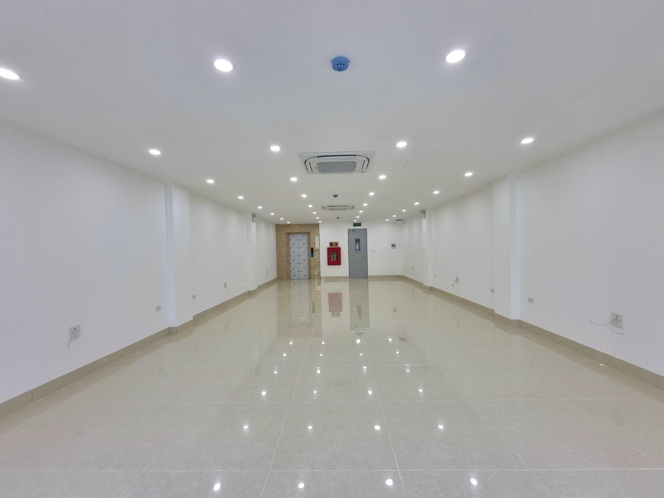 (Tin thật 100%) Bán tòa Văn Phòng 97m2 x 9 tầng tại mặt phố Nguyễn Ngọc Nại - Cho thuê 1,7 tỷ/năm - Ảnh 2