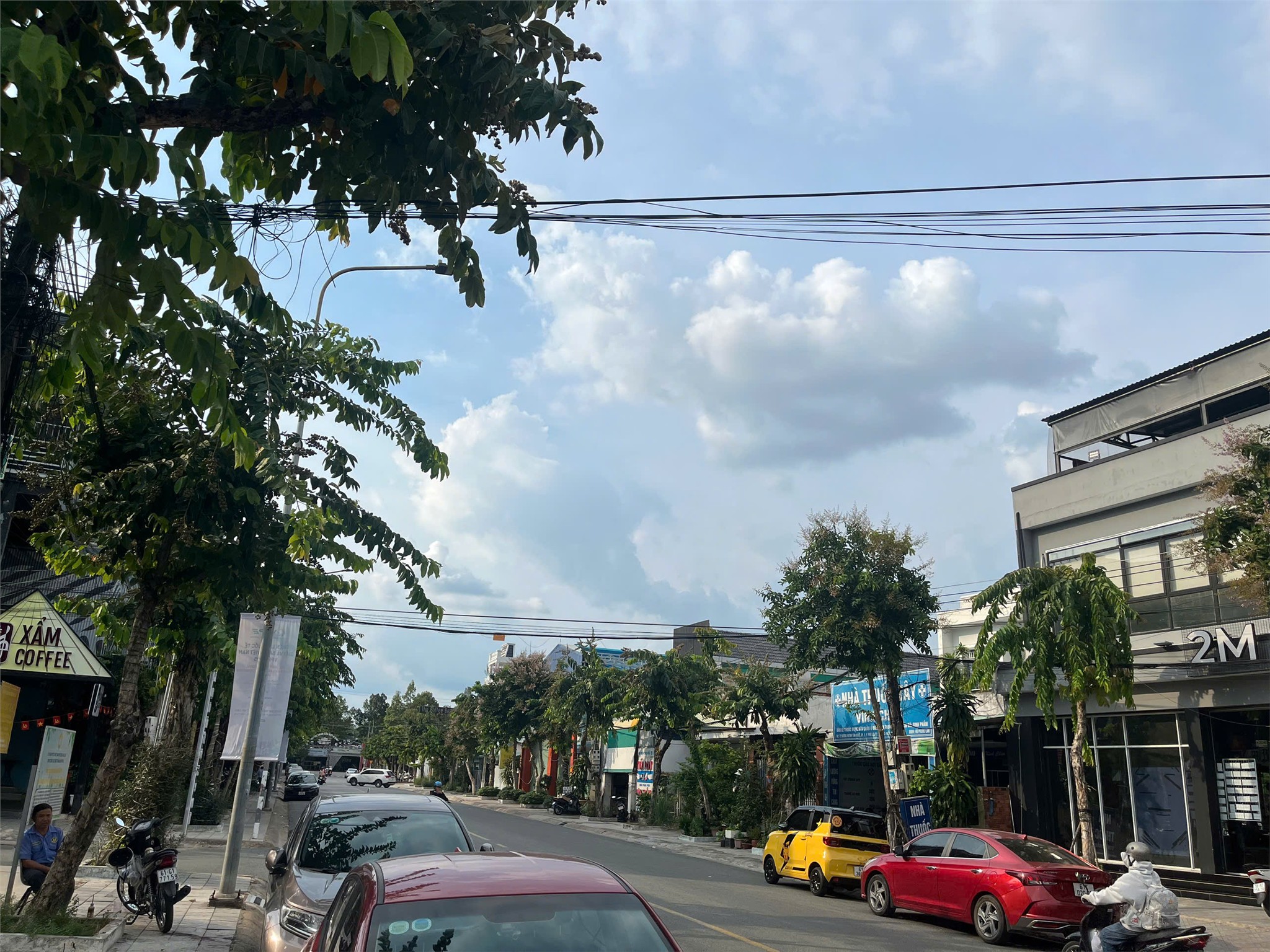 NHÀ ĐẸP- GIÁ TỐT CẦN BÁN NHANH  CĂN NHÀ NGAY TRUNG TÂM thương mại TP THỦ DẦU MỘT, Bình Dương - Ảnh chính