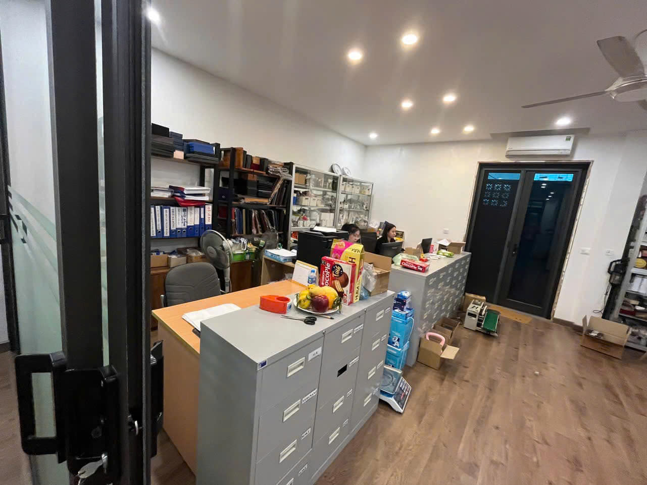 BÁN SIÊU PHẨM MẶT PHỐ KIM MÃ THƯỢNG - 82M² x 6 TẦNG THANG MÁY - DÒNG TIỀN 60TR/TH- GIÁ 36 TỶ - Ảnh chính