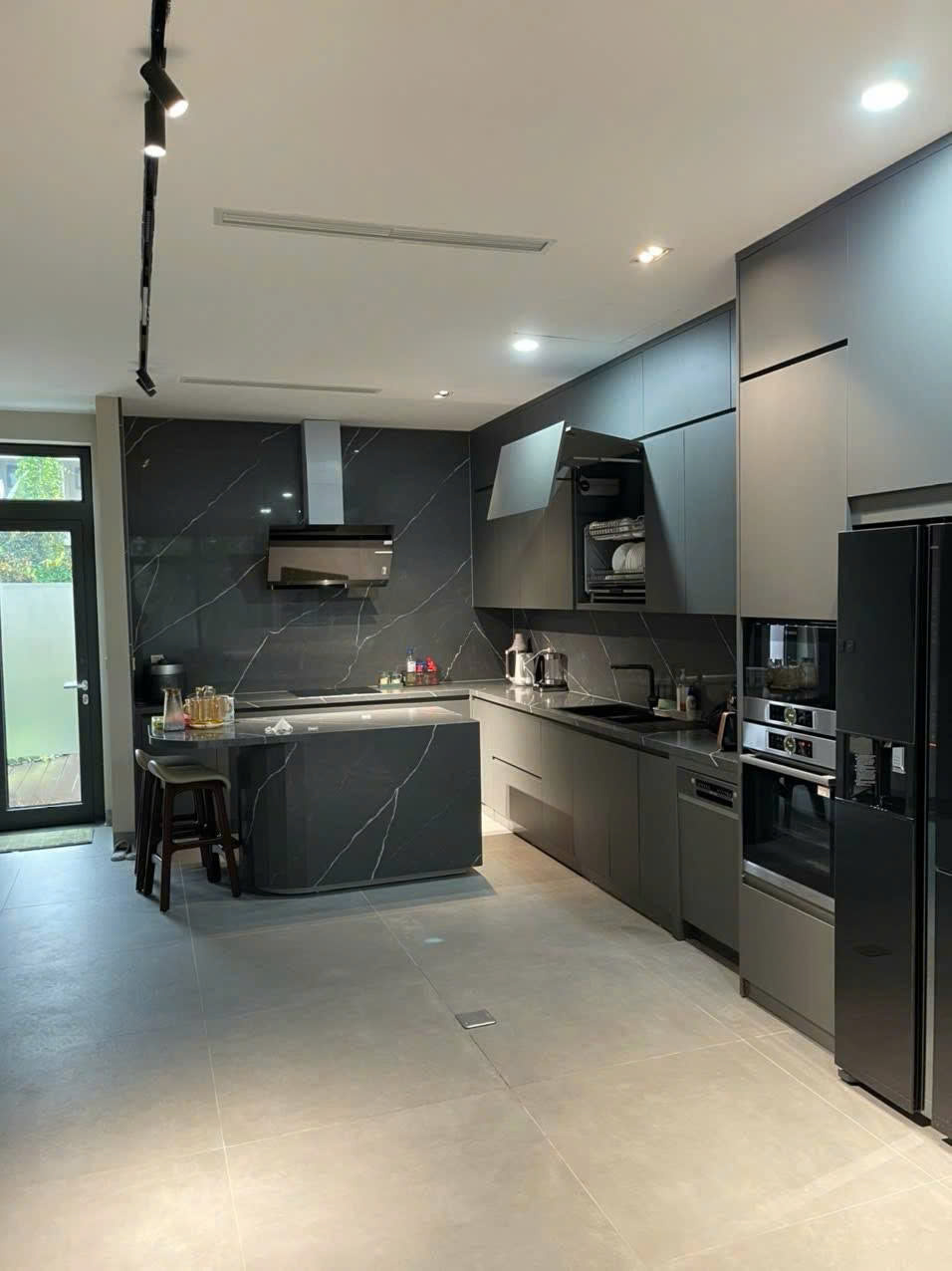 BÁN BIỆT THỰ STARLAKE TÂY HỒ TÂY - 162M² - MT 6M - THANG MÁY - FULL NỘI THẤT - GIÁ 61.5 TỶ - Ảnh 1