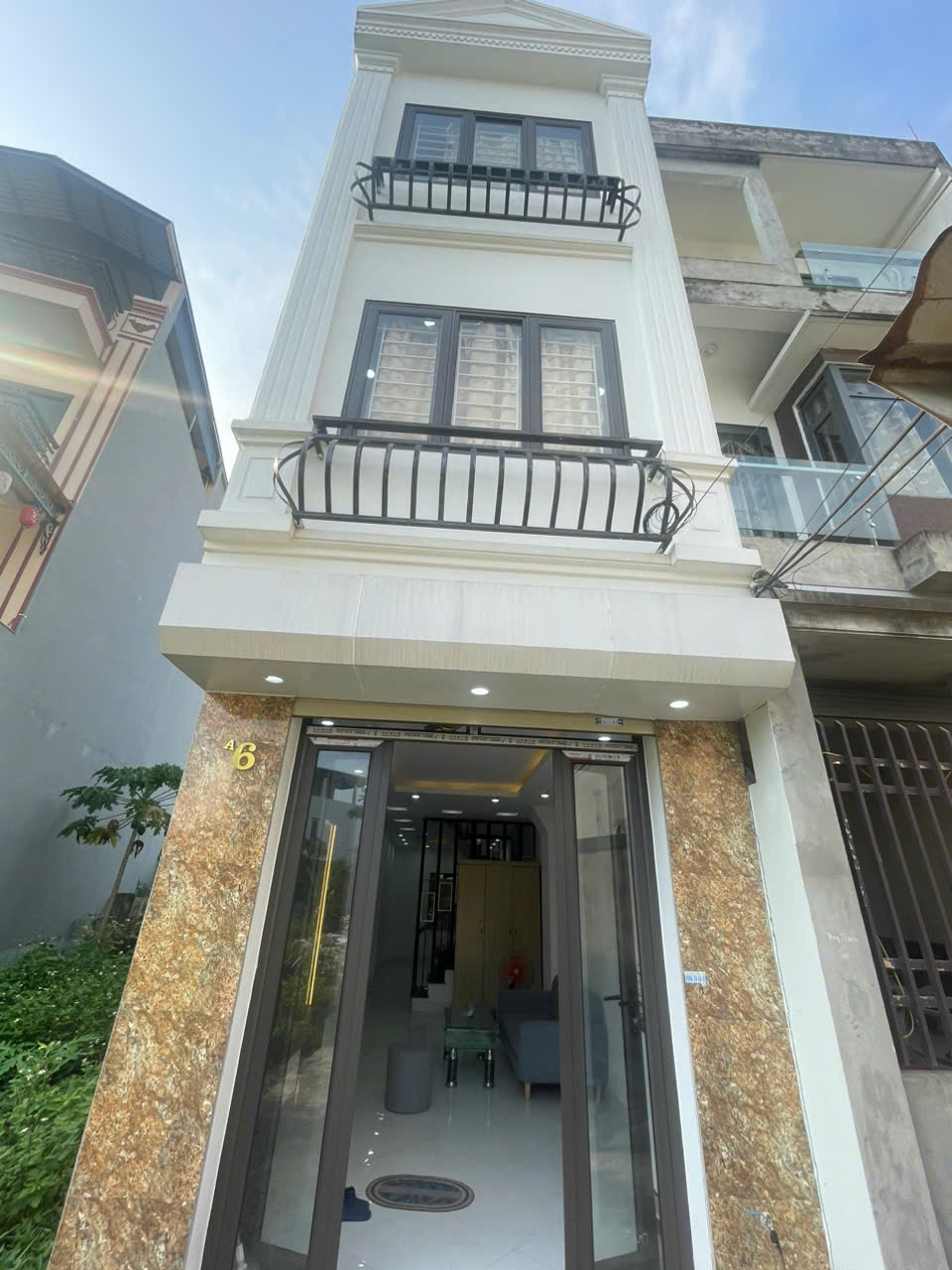 4 tỷ nhà Ngọc hồi, Thanh Trì, 40m2 xây 3 tầng , full công năng - ngõ nông ,gần ô tô. - Ảnh chính