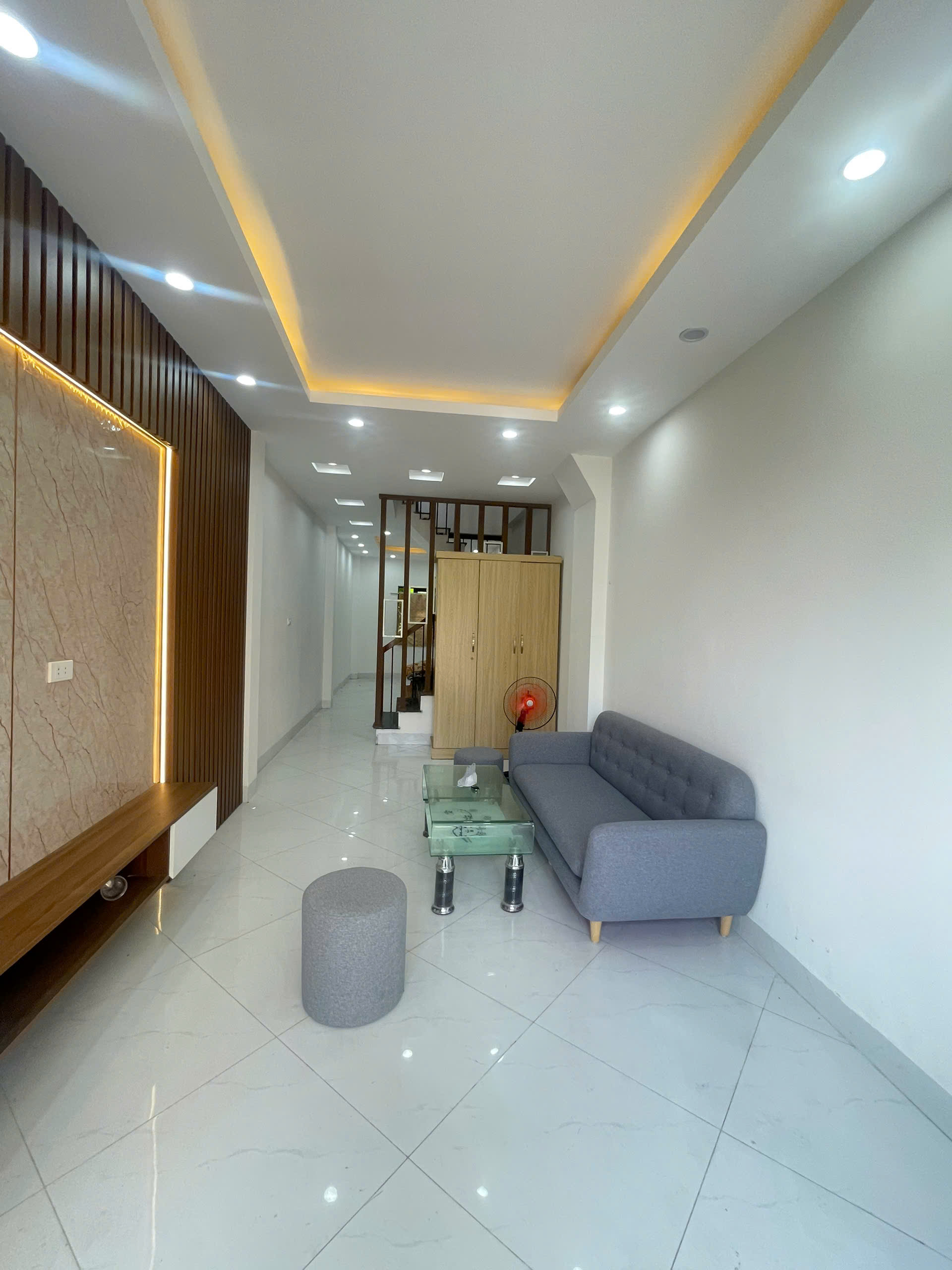 4 tỷ nhà Ngọc hồi, Thanh Trì, 40m2 xây 3 tầng , full công năng - ngõ nông ,gần ô tô. - Ảnh 1