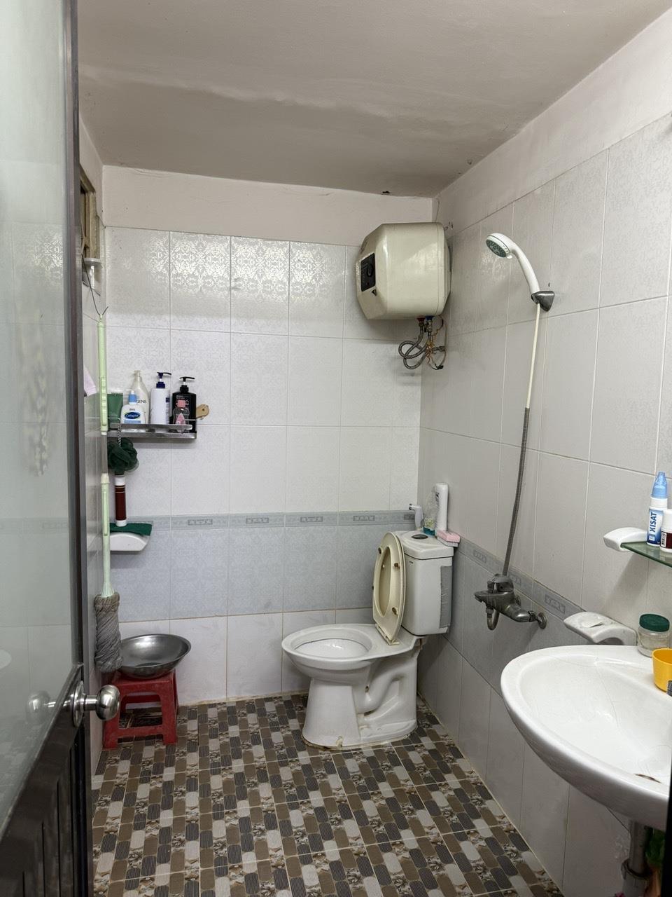 **Bán nhà HXH Âu Cơ, phường 9, Tân Bình; (4,5x12) 3 tầng; nở hậu - 7,9 tỷ - Ảnh 3