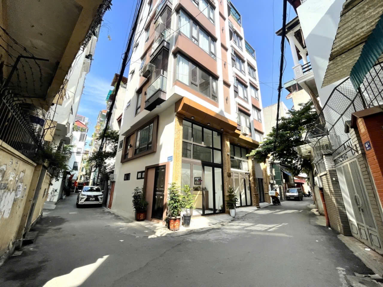 NHÀ ĐẸP HỌC VIÊN TÀI CHÍNH - BẮC TỪ LIÊM - DT53M2 - 5 TẦNG - GIÁ 8,3 TỶ<br>- NGÕ Ô TÔ THÔNG - KINH - Ảnh chính