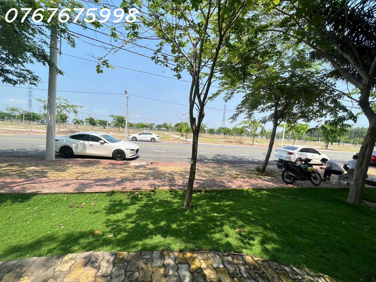 Bán gấp lô đất mặt tiền đường nhựa 12m-ở trung tâm Bàu Bàng, Bình Dương-giá 952 triệu - Ảnh 1