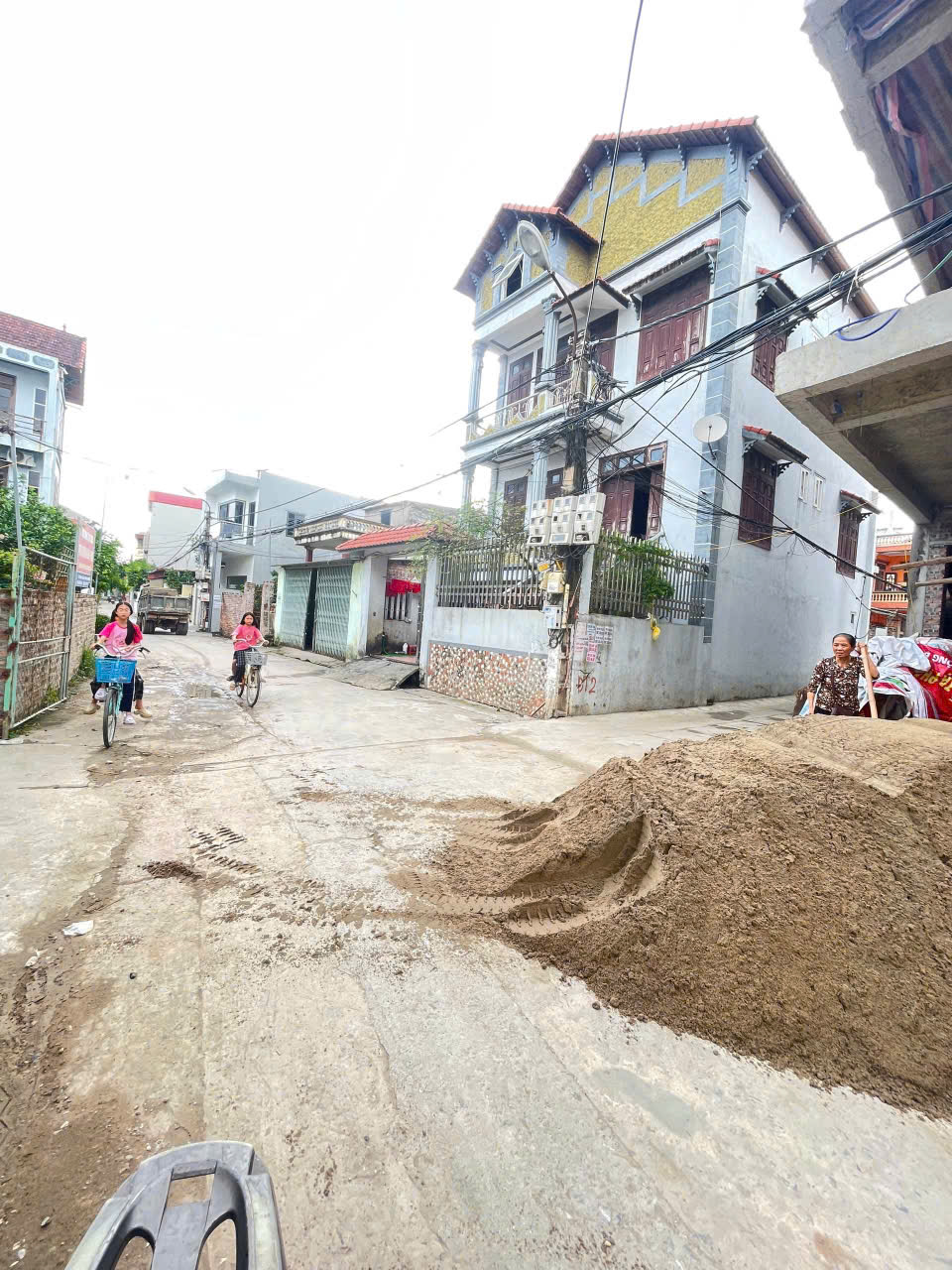 Bán đất thôn Trung Hậu Đoài, Tiền Phong, Mê Linh. Gần chợ Yên, hồ Ba Góc - Ảnh 2