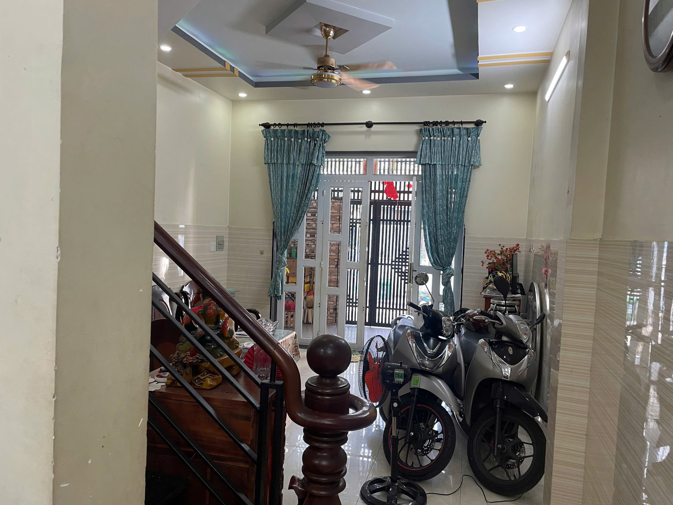 Bán nhà 71m2, 3 tầng, 3PN, 3WC, Lê Thị Hoa, Bình Chiểu, Thủ Đức - 6.35  tỷ - Ảnh 2