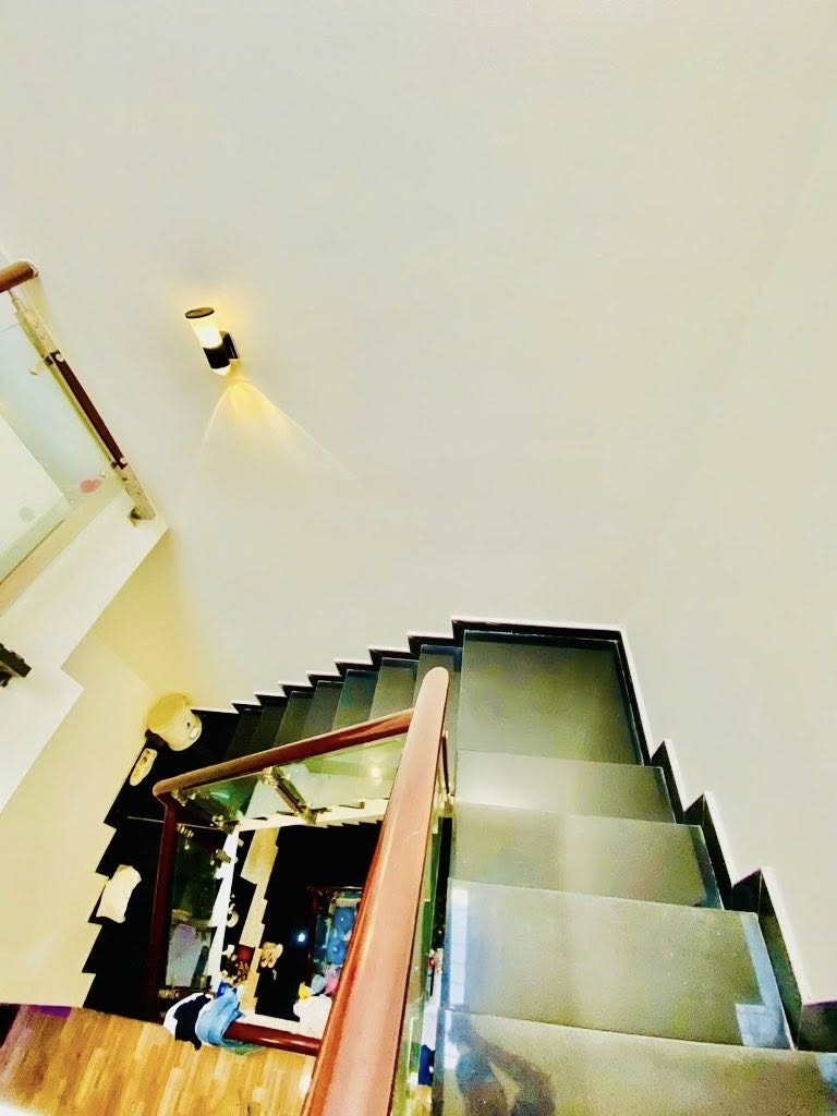 GẦN GA T3  - HẺM NHỰA THÔNG THOÁNG - NHÀ ĐẸP 3 TẦNG - 4PN - 52M NHỈNH 5 - Ảnh 4