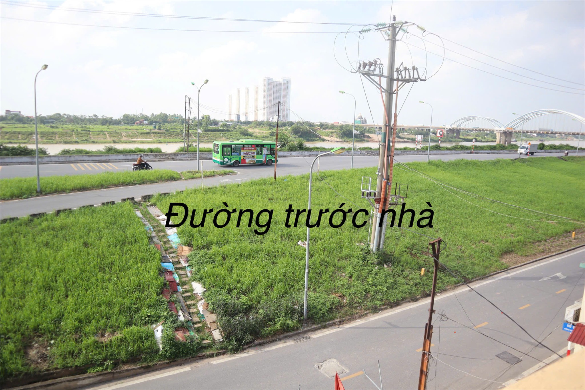 BÁN NHÀ MẶT ĐƯỜNG NGỌC THUỴ - Ô TÔ ĐỖ CỬA - 60 m2 x 4 tầng - KINH DOANH - VĂN PHÒNG - NỞ HẬU - Ảnh 2