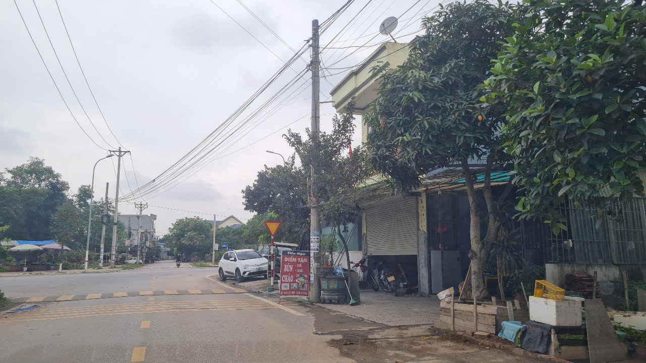 Bán lô đất băng 1 đường Nguyễn Văn Linh - Ảnh 1