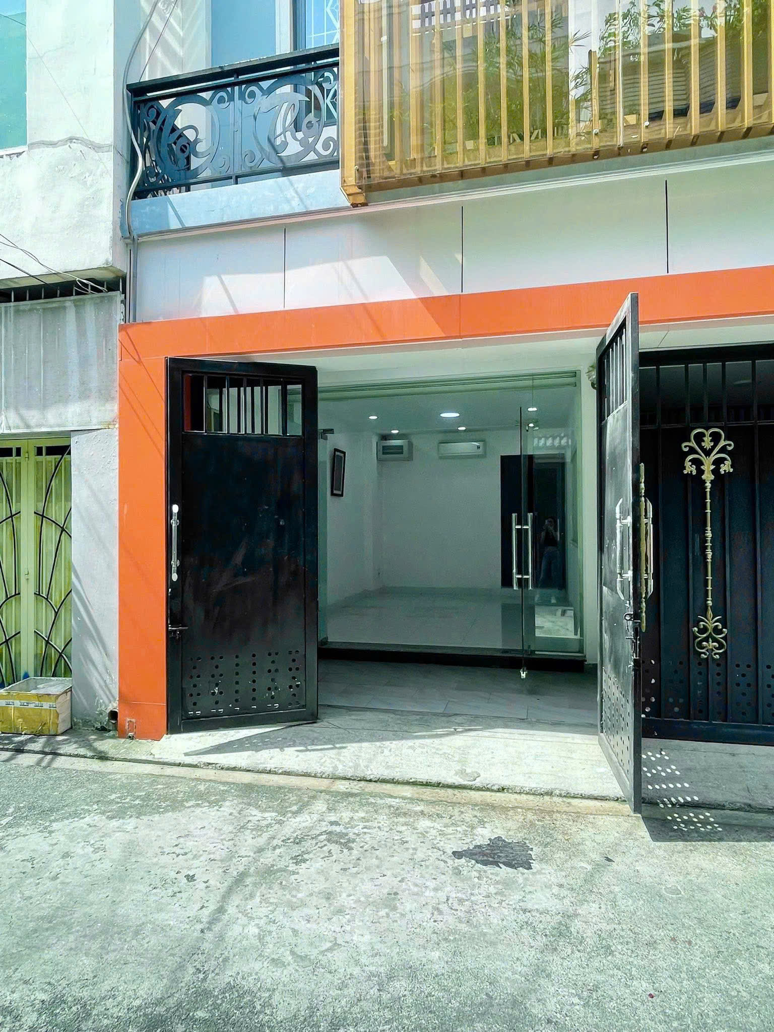 SANG NHƯỢNG HOẶC CHO THUÊ MẶT BẰNG QUÁN CÀ PHÊ – CÁCH SÂN BAY TÂN SƠN NHẤT CHỈ 5 PHÚT – ĐƯỜNG CỘNG - Ảnh chính
