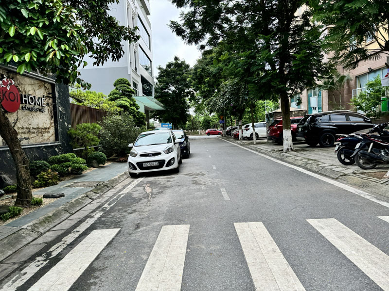 Cần bán 93,6m2 đất mặt phố Nguyễn Văn Hưởng - Sau là hồ Quán Tình, thoáng mát, sạch sẽ - Ảnh chính