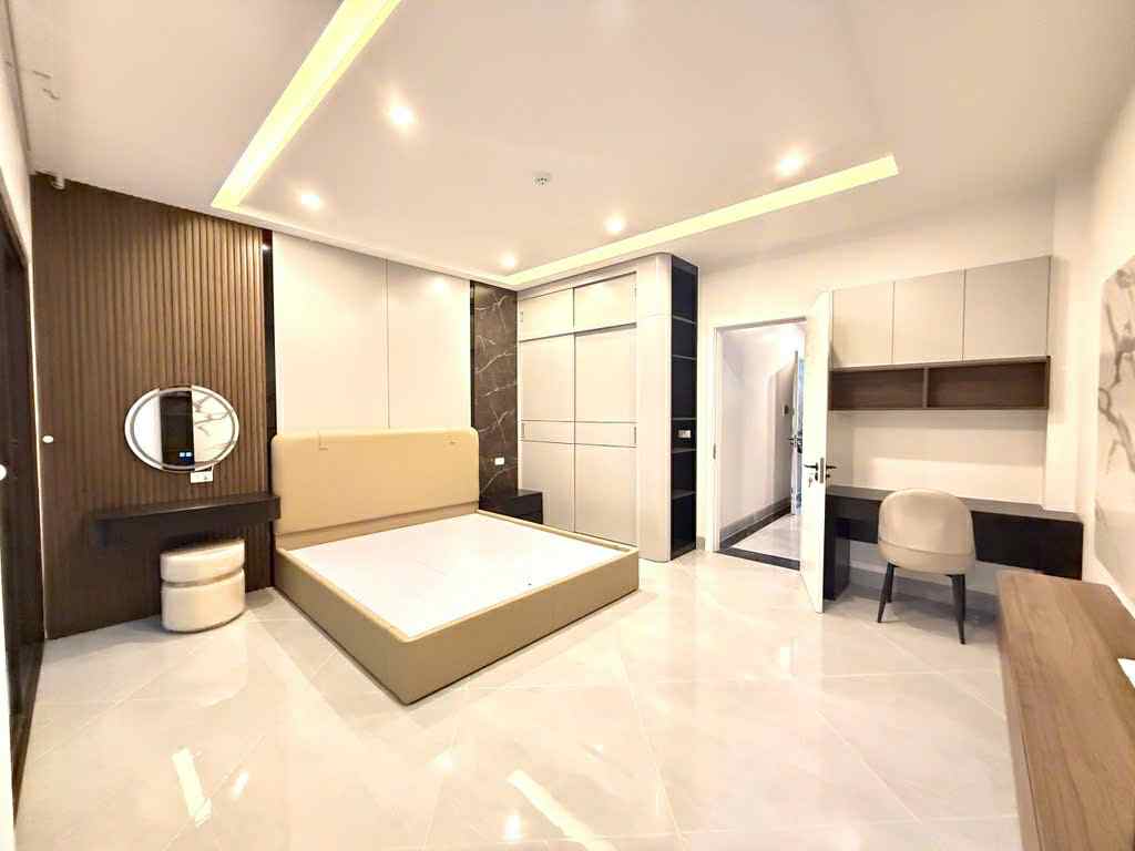 Chung cư mini quận Long Biên, 90m x 7 tầng, ôtô thông, PCCC cao cấp, dòng tiền 80tr/tháng - Ảnh 1