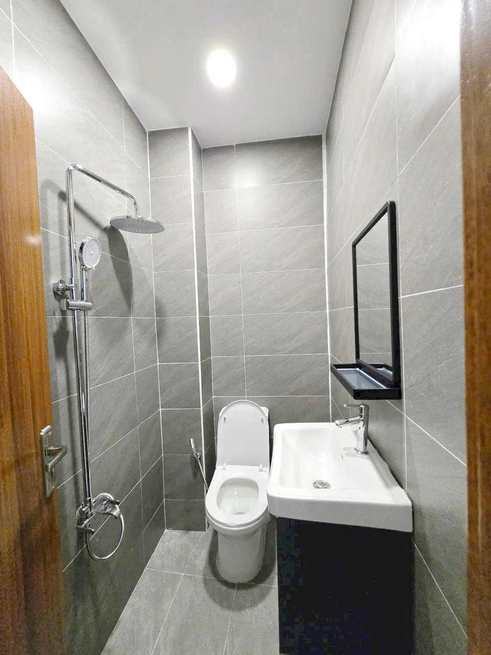 Nhà mới 2 tầng sát hẻm xe hơi Âu Dương Lân P3Q8. Giá: 4.65 tỷ - Ảnh 3