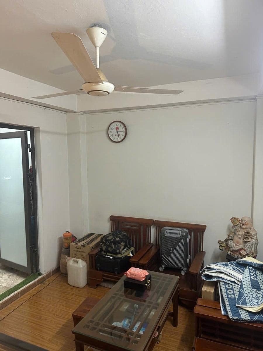 Bán nhà mặt phố Nguyễn Thái Học, 35m2, 5 tầng, mặt tiền 4.2m, nhỉnh 24 tỷ, kinh doanh đỉnh - Ảnh 1