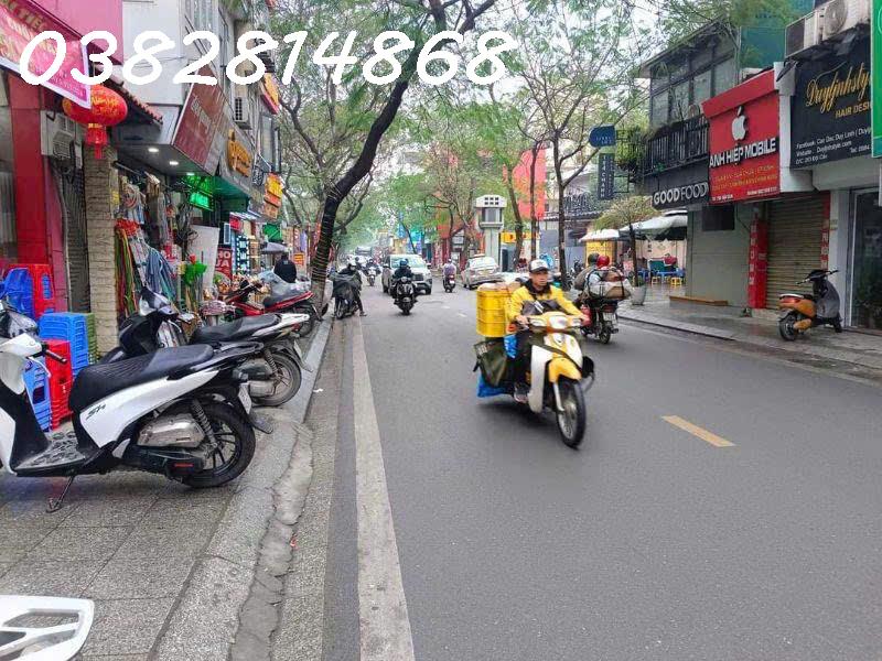 NHÀ ĐẸP GẦN PHỐ - ĐỘI CẤN -138M²-MT6,8M - Ô TÔ TRÁNH -KINH DOANH - GIÁ CHỈ 3xxTR/M² QH ỔN - Ảnh chính