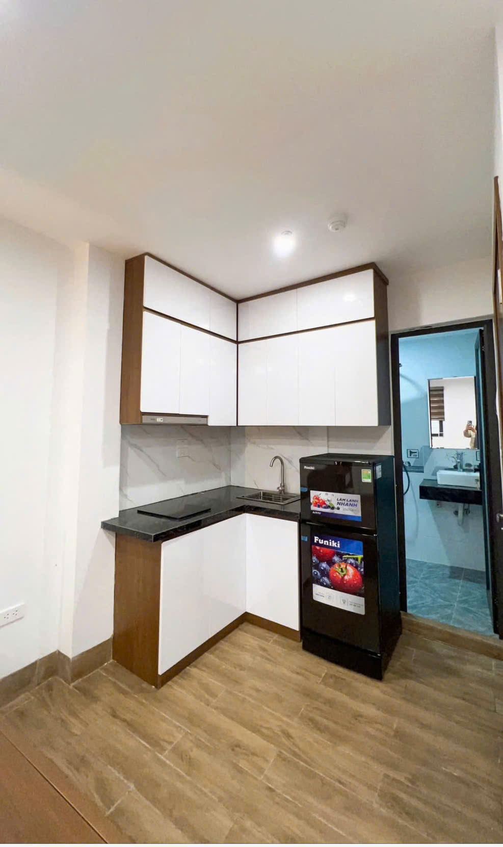 CHÍNH CHỦ CHO THUÊ CCMN Quan Hoa 20-25m2 Full Nội thất- Cầu Giấy - Hà Nội - Ảnh 2