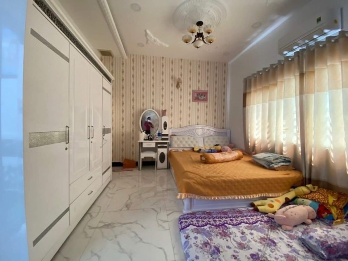 Bán nhà Nguyễn Thị Tần 5x25 đẹp 4 tầng chỉ 12 tỷ 8 - Ảnh 3